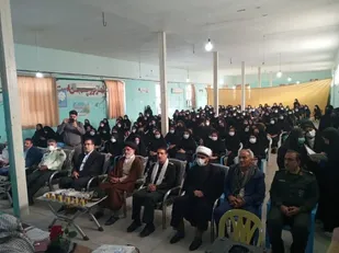 برگزاری یادواره ی شهدای دانش آموز در دهلران