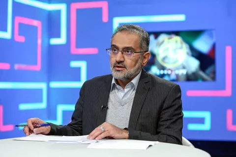 برخی سلبریتی ها از رافت نظام سوء استفاده می کنند