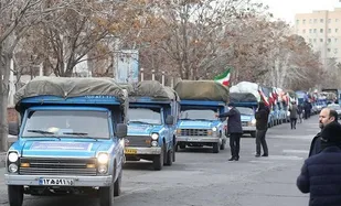 ارسال کمک&zwnj;های مردمی با ۶۰ دستگاه نیسان از آذربایجان شرقی به  خوی