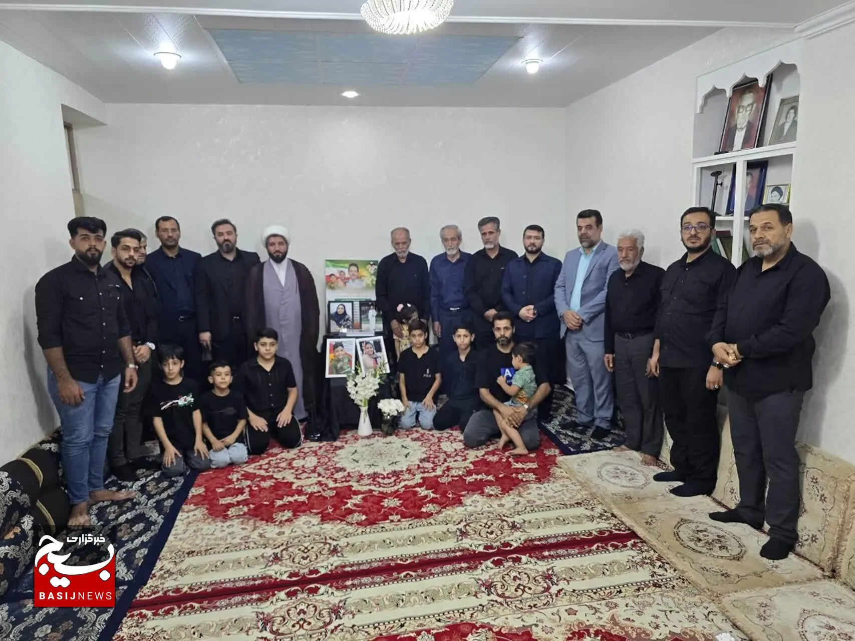 دیدار نمایندگان رئیس بنیاد شهید و امور ایثارگران کشور با خانواده‌های شهدای دفاع مقدس ۱۲ روزه در خوزستان
