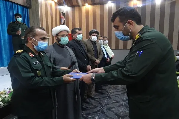 فرمانده باید بداند که تمام کارهایش مبنتی بر دین باشد