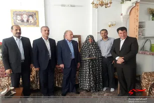 دیدار معاون سیاسی امنیتی استاندار همدان با خانواده شهید &laquo;شهبازی&raquo;