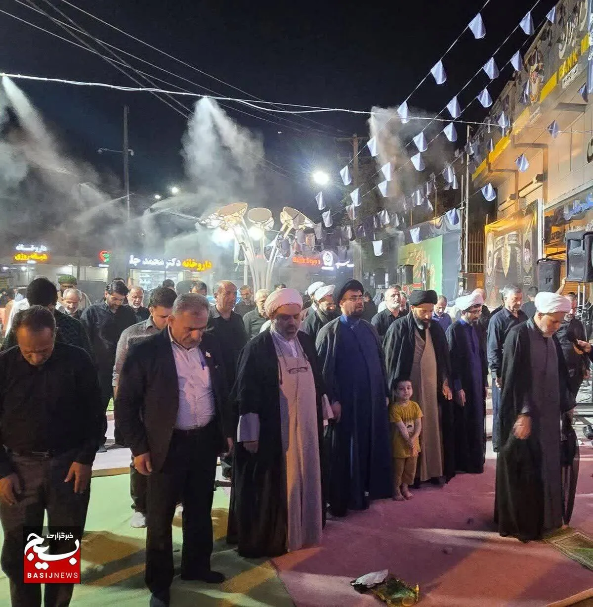 اقامه نماز استغاثه در تجمعات میدان مقاومت مسجدسلیمان
