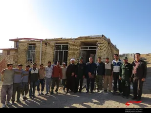 بازديد فرمانده سپاه ناحیه نطنز به همراه ریاست کمیته امداد شهرستان نطنز از اردوي جهادي در روستای طار