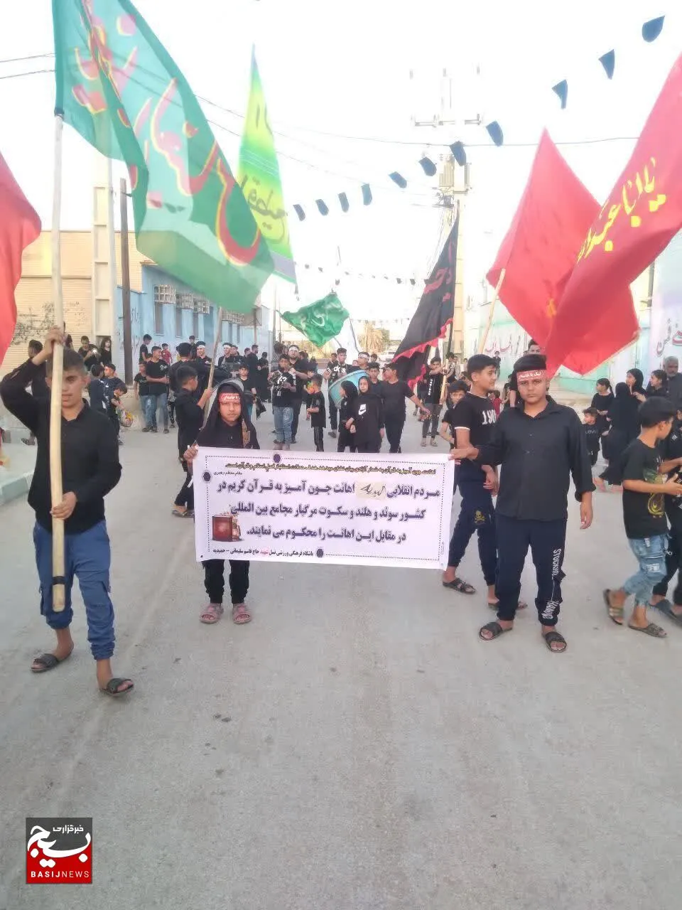 بازیکنان باشگاه فرهنگی ورزشی در حمیدیه هتاکی نسبت به قرآن کریم را محکوم کردند