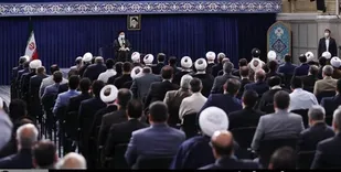 دشمن به ضعف&zwnj;ها و کمبودها امید بسته اما مکرر ناامید شده است