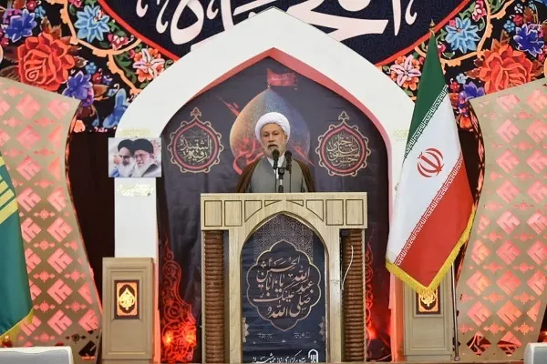 امامت به عنوان یکی از باور‌های اصلی انقلاب اسلامی است؛ بر هر کسی واجب است که نظام امامت را بشناسد/ نزدیک قله بودن یعنی امیدواری و محکمی در برابر دشمن