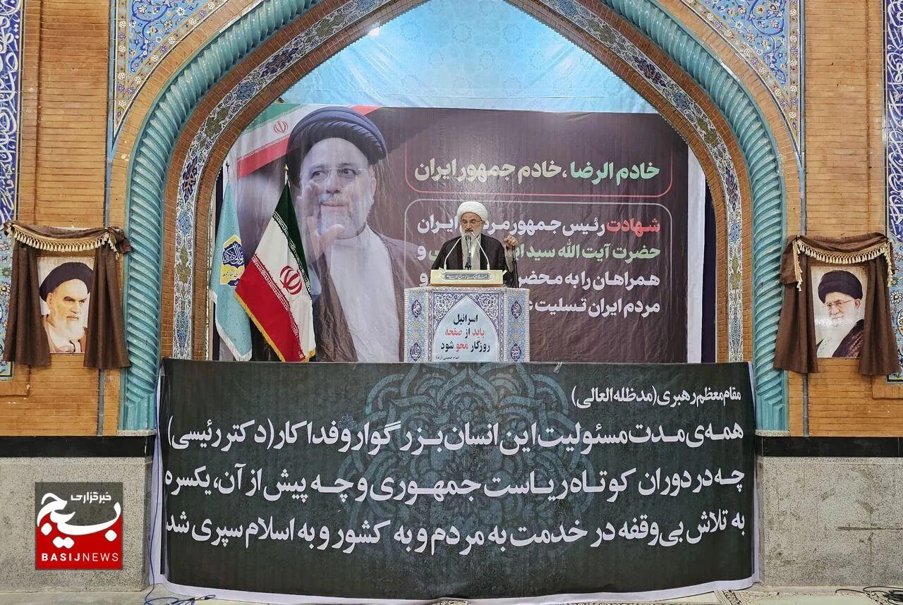 امام جمعه آبادان: کشور به رییس جمهوری خادم و جهادی همچون شهید رییسی نیاز دارد