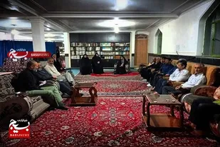 حضور سردار شفائی فرمانده سپاه سلمان و فرمانده سپاه شهرستان زاهدان در پایگاه علویون