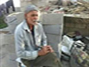 اشک پدرومادران شهدا راجاری نکنید