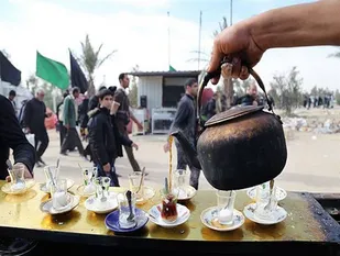 اسکان و پذیرایی ۲۵۰۰ نفر از زائران در موکب سیدالشهدا(ع) موقعیت سردار همدانی