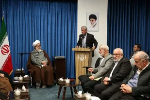 حامیان عدالت را نباید با تهدید و شکایت و زندان از حق&zwnj;طلبی دور کرد / تشریح ۱۲ رسالت السّابقون