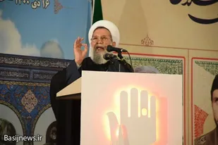 محبوبیت حاج قاسم ریشه در اخلاص و توسل او دارد/ اولین بنیانگذار مکتب دفاع از حرم، حضرت زهرا(س) است