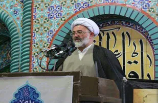 امید آفرینی در جامعه با مبارزه جدی با مفاسد اقتصادی/تلاش دشمن ایجاد دوقطبی در جامعه