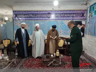 مسئول نمایندگی ولی&zwnj;فقیه در حوزه بسیج شهید شیرازی تکریم شد
