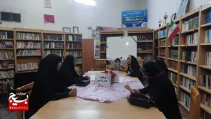 کافه گفتگو شهدایی فضایی برای یادبود و گفتمان درباره فداکاری&zwnj;های شهیدان&nbsp;