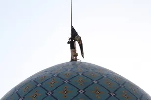 آئین سیاهپوشان امامزاده حسین(ع)