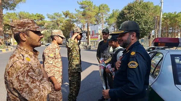 قدر دانی از حافظان امنیت توسط گردان120امام حسین(علیه السلام)انجام شد