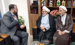 انقلاب اسلامی ایران در آستانه یک جهش بلند قرارگرفته است/دشمن تمام تلاش خود را برای وقفه در مسیر پیشرفت انقلاب میکند