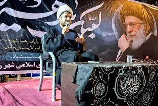 دشمن با جنگ نرم و ترویج بی&zwnj;عفتی، بنیان خانواده را هدف گرفته است