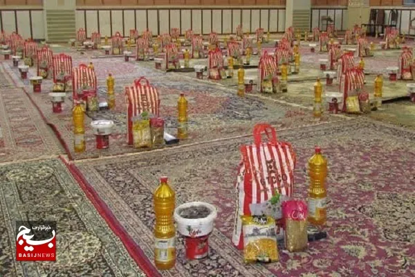 اهداء ۱۰۰ بسته معیشتی به کارگران کازرونی