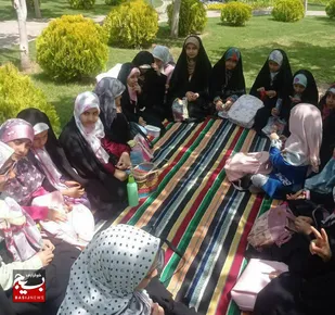 گرامیداشت هفته سلامت با برگزاری جلسه حلقه صالحین در بوستان