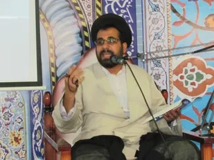 غدیر خم ضامن بقای قرآن و اسلام ناب محمدی است