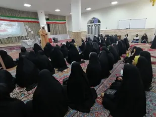 هیئت دختران حاج قاسم در نجف آباد برگزار شد