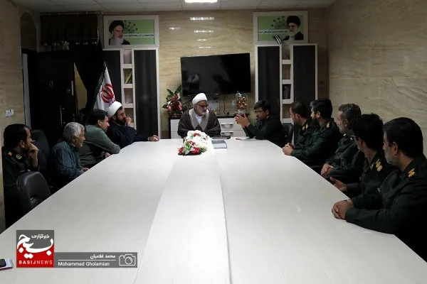 دیدار با امام جمعه کنگان به مناسبت هفته عقیدتی/ تشریح برنامه‌های ویژه بزرگداشت هفته عقیدتی سیاسی در کنگان
