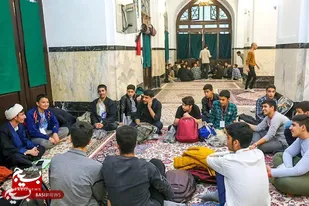 مسجد بخش مرکزی قم میزبان آیین معنوی اعتکاف شد