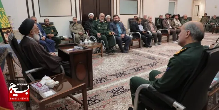 بسیجی تا پایان عمر برای رضای خدا کار می‌کند