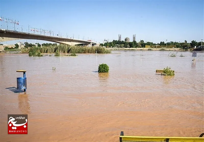خودداری شهروندان از نزدیک شدن به رودخانه ها در اهواز