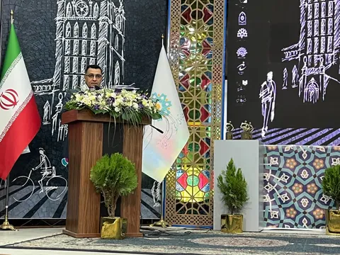 اجرای ۱۲۴ نوبت نمایش در ۶۰ مدرسه کم‌برخوردار در هفتمین جشنواره سراسری تئاتر خیابانی «تبریزیم»