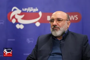 ذاکرین اهلبیت و هیآت مذهبی مردم را به حضور پرشور در راهپیمایی و انتخابات دعوت کنند