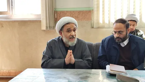 نقش تبیینی روحانیت در مقابله با جنگ شناختی / وحدت ملت، رمز پیروزی بر دشمنان