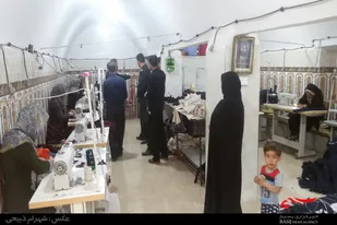 بازدید فرمانده سپاه ملایر از کارگاه کارآفرین بسیجی