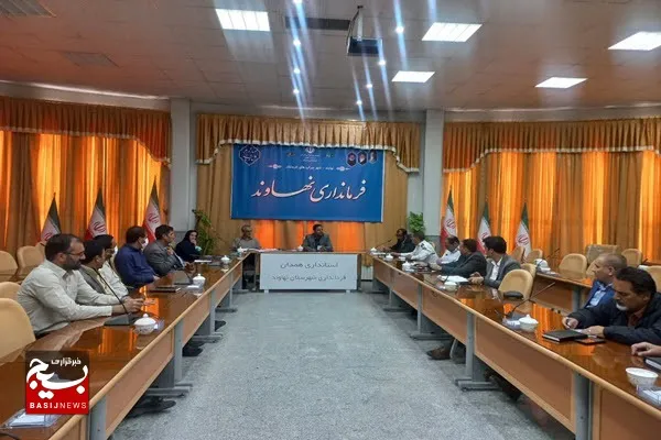 لزوم ساماندهی دستفروشان به عنوان اسفناک‌ترین معضل ترافیکی شهر نهاوند
