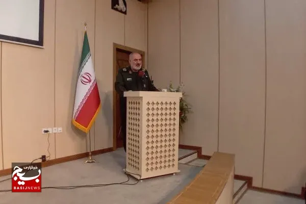 معرفی شهدا باید آمیخته با کارهای هنری باشد/ ۵۵۰۰ یادواره شهید در استان همدان برگزار شد