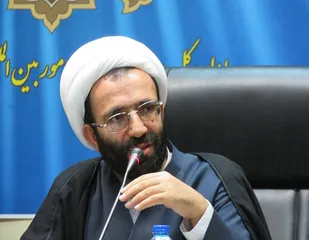 تریبون نمازجمعه جای نقد مشفقانه همه قواست