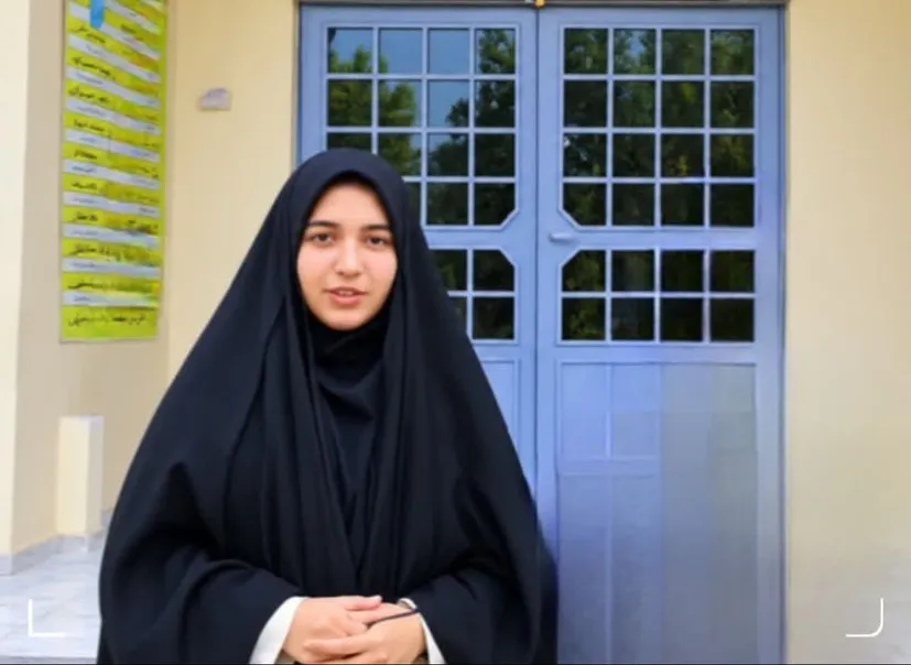 رتبهٔ ۹ کنکور: می خواهم به‌یاد شهدای میناب معلم شوم 