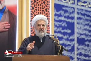 اهتمام ما بر این است که همه اقشار را حول محور مسجد و میدان، همراه کنیم