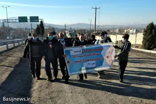 پیاده&zwnj;روی وابستگان سپاه ناحیه اسدآباد به مناسبت دهه فجر