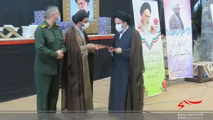 همایش هفته عقیدتی و تجلیل از مربیان عقیدتی سیاسی در سپاه خمینی شهر