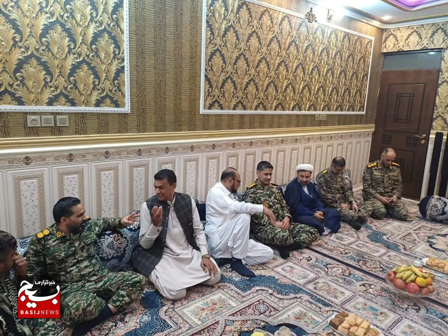 سرکشی فرمانده سپاه شهرستان چابهار از بسیجی پیشکسوت حوزه ثارالله شهری  