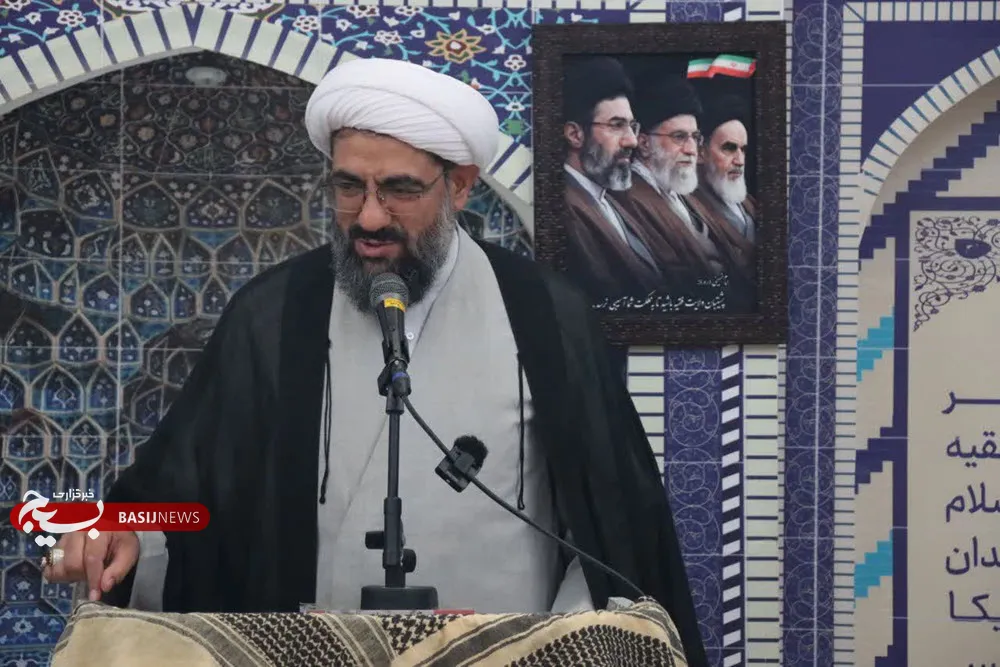 وحدت کلمه رمز عبور ملت ایران از تهدیدها