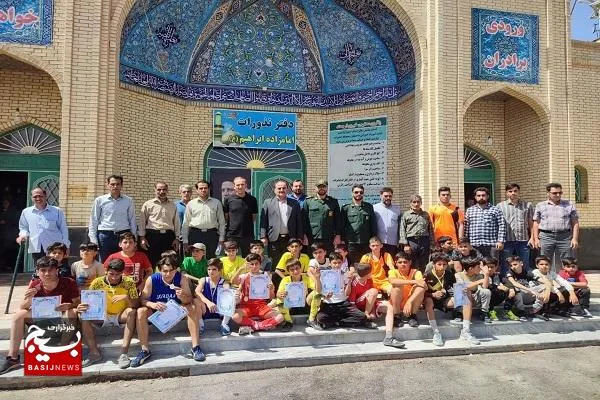 برگزاری مسابقه جایزه بزرگ «از حرم تا حرم» نهاوند با هدف کشف استعدادهای دو و میدانی