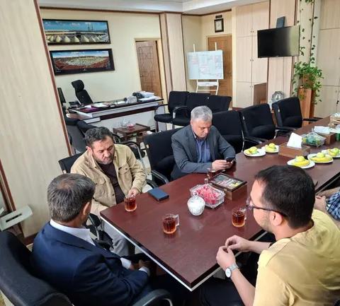 نشست مشترک دبیر کمیسیون اجتماعی با رئیس سازمان بسیج هنرمندان کشور در خصوص مطالبات هنرمندان