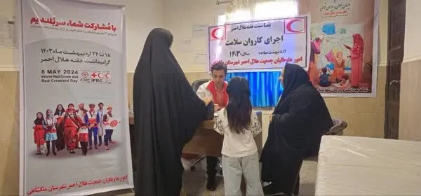 ۱۵۰ نفر از اهالی شهر مهر شهرستان ملکشاهی از خدمات کاروان سلامت بهره مند شدند