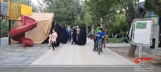 ایستگاه صلواتی و اردوی زیارتی کنار مزار شهداء