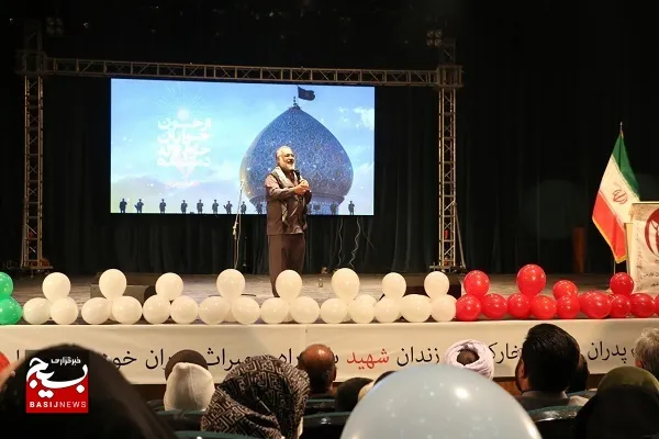 تکریم پدران آسمانی در آیین «ستاره‌های شهر» / همراه با اجرای متفاوت خوانندگان به پاسداشت میلاد حضرت علی (ع)